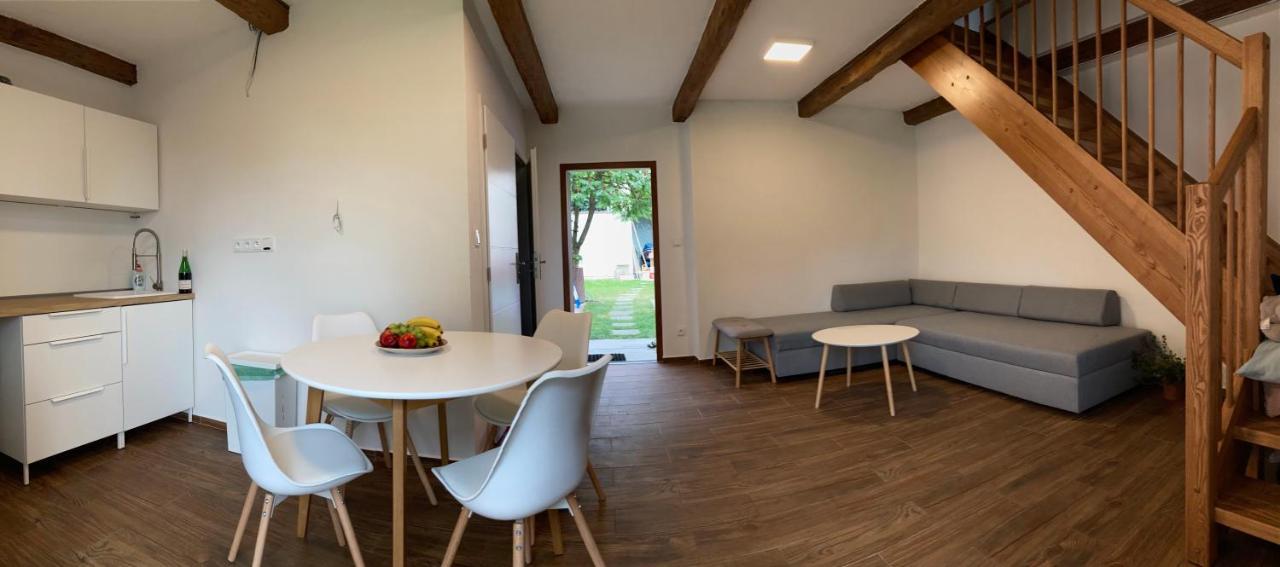 Apartmany U Reky Nezarky Lasenice Экстерьер фото